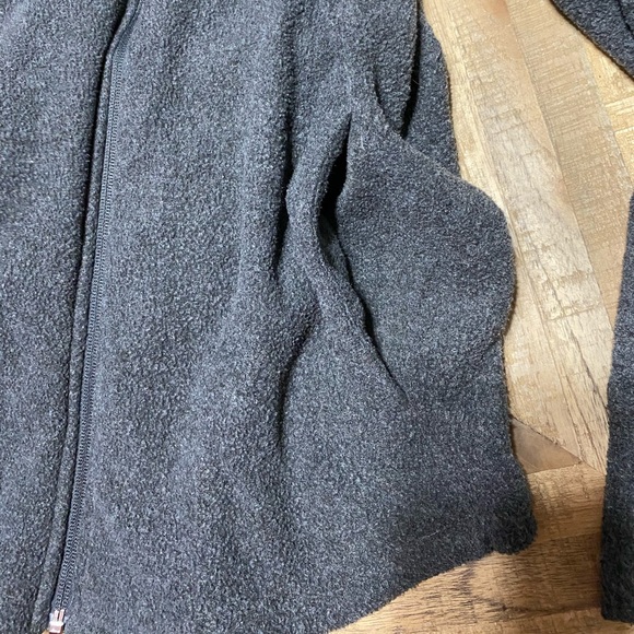 Fleece zip up sweater - Picture 4 of 5